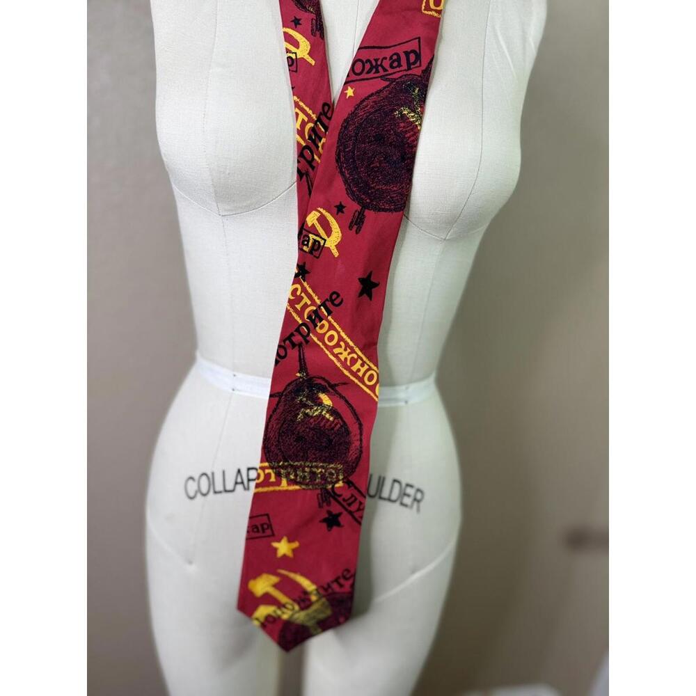 The Beatles Tie - 4 in Back in the USSR‎ Silk Necktie - Men's Classic 1991
